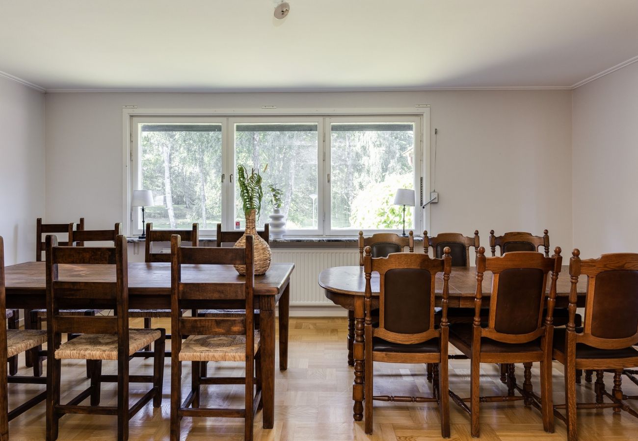 House in Rydaholm - Large and modern house with sandy beach