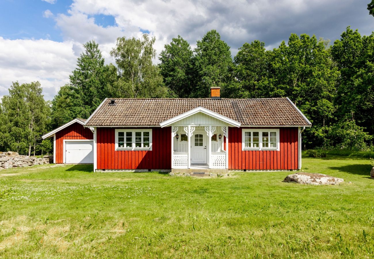 House in Rydaholm - Nice cottage in Sjuhult with proximity to Lake Rymmen