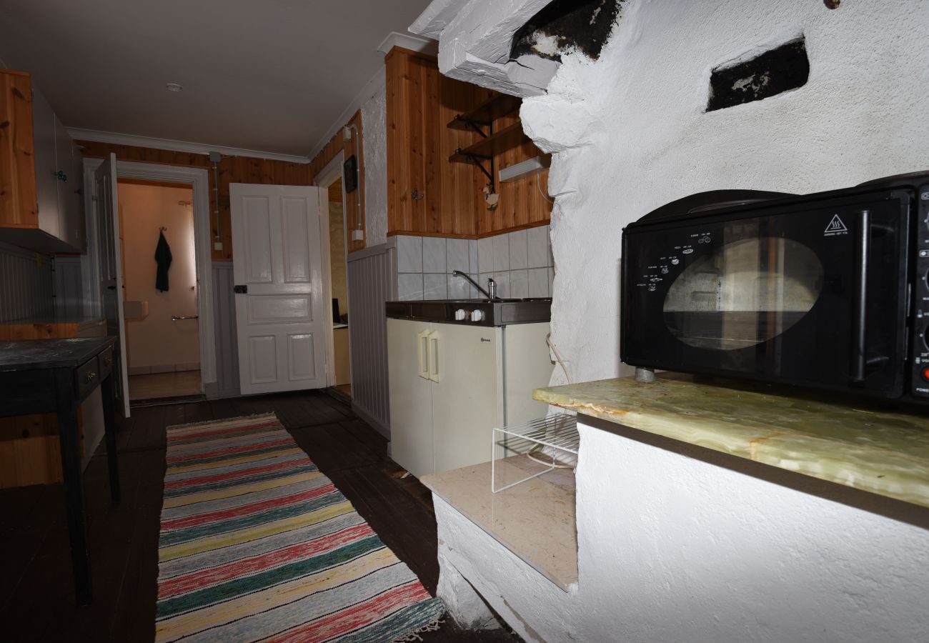 House in Alsterbro - Cozy cottage close to nature in Alsterbo | SE05011 