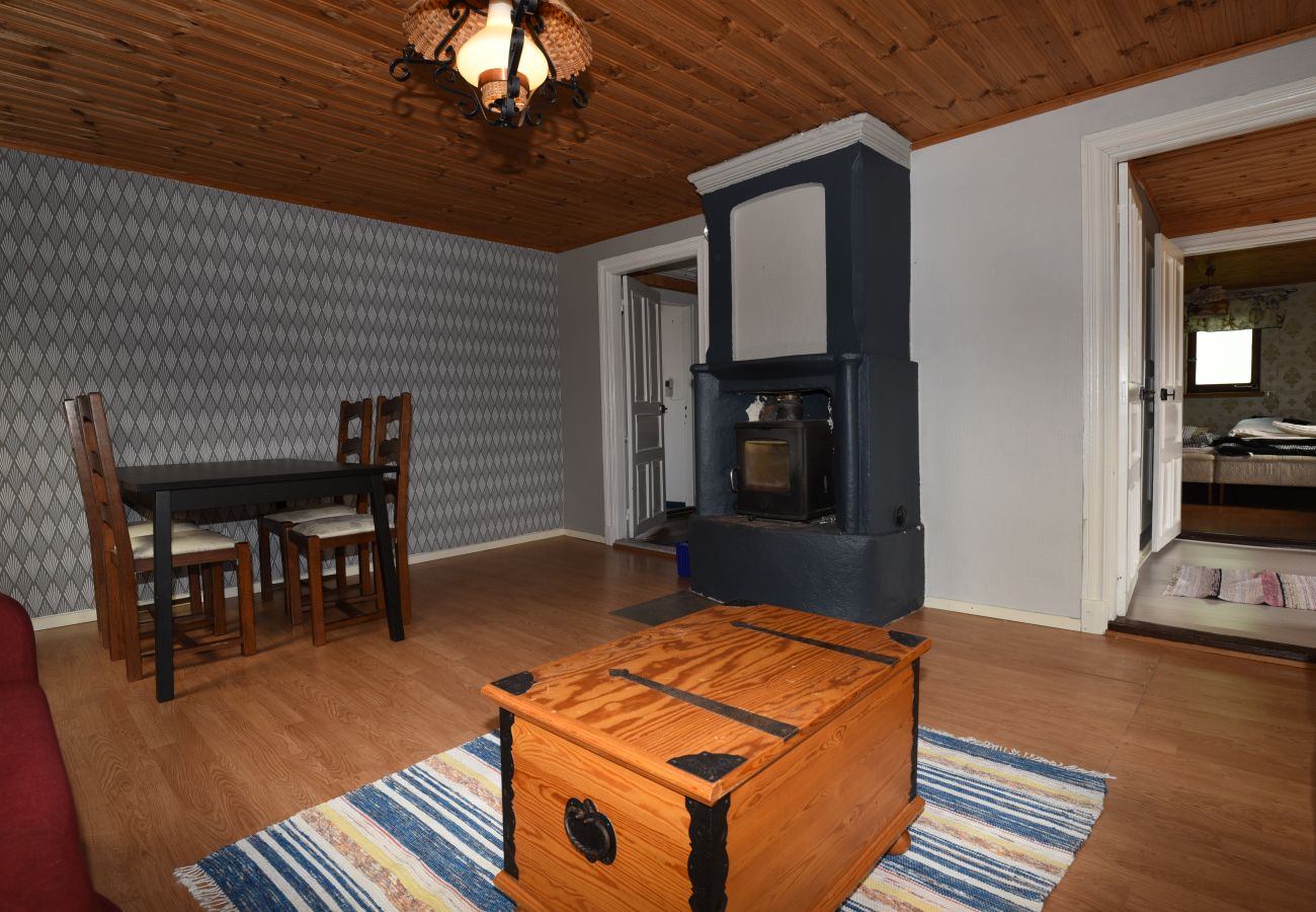 House in Alsterbro - Cozy cottage close to nature in Alsterbo | SE05011 