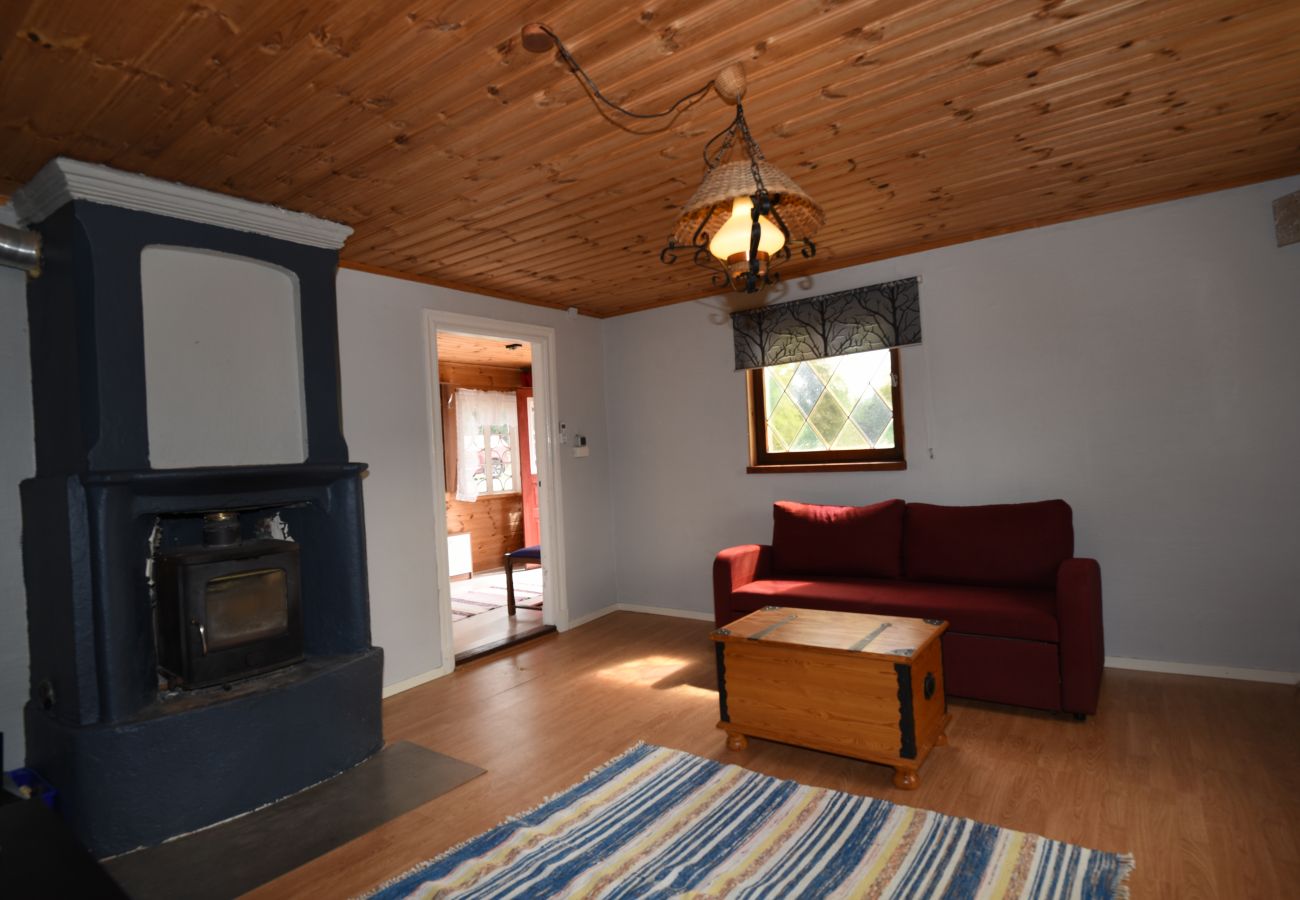 House in Alsterbro - Cozy cottage close to nature in Alsterbo | SE05011 
