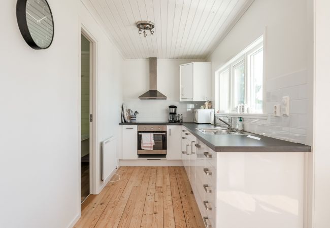 House in Lekeryd - Nice cottage with a panoramic view of Lake Ylen | SE07025 House in Lekeryd - Nice cottage with a panoramic view of Lake Ylen | SE07025