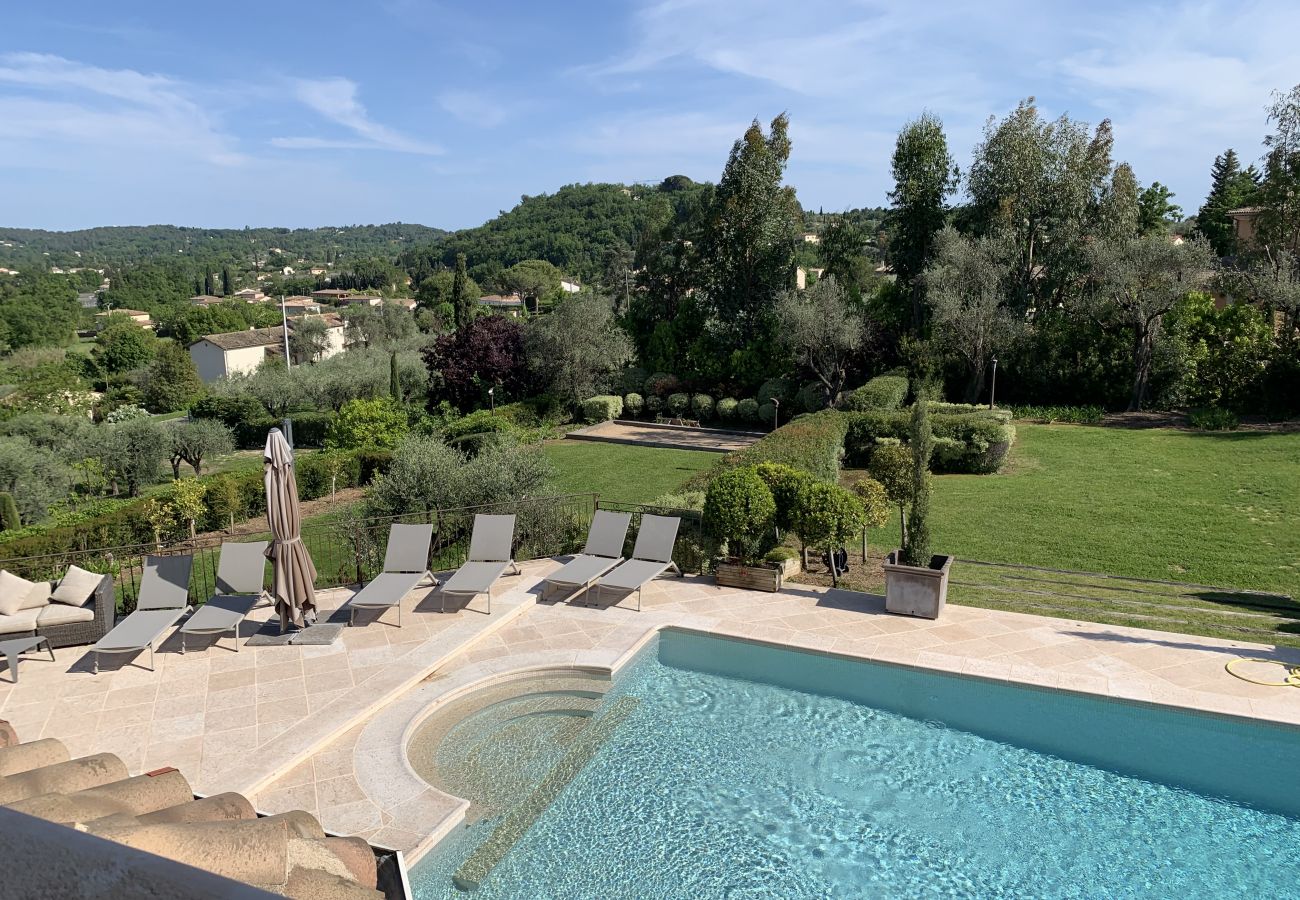 Villa in Châteauneuf-Grasse - Villa Ock en Bourg - Etoiles du Sud