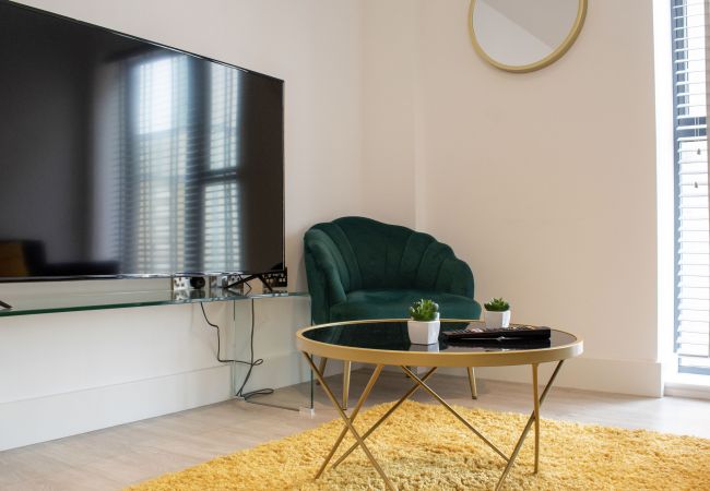 Apartment in Birmingham - ★ Premium Stunning Two Bedroom Apartment Central Birmingham Mailbox Bullring