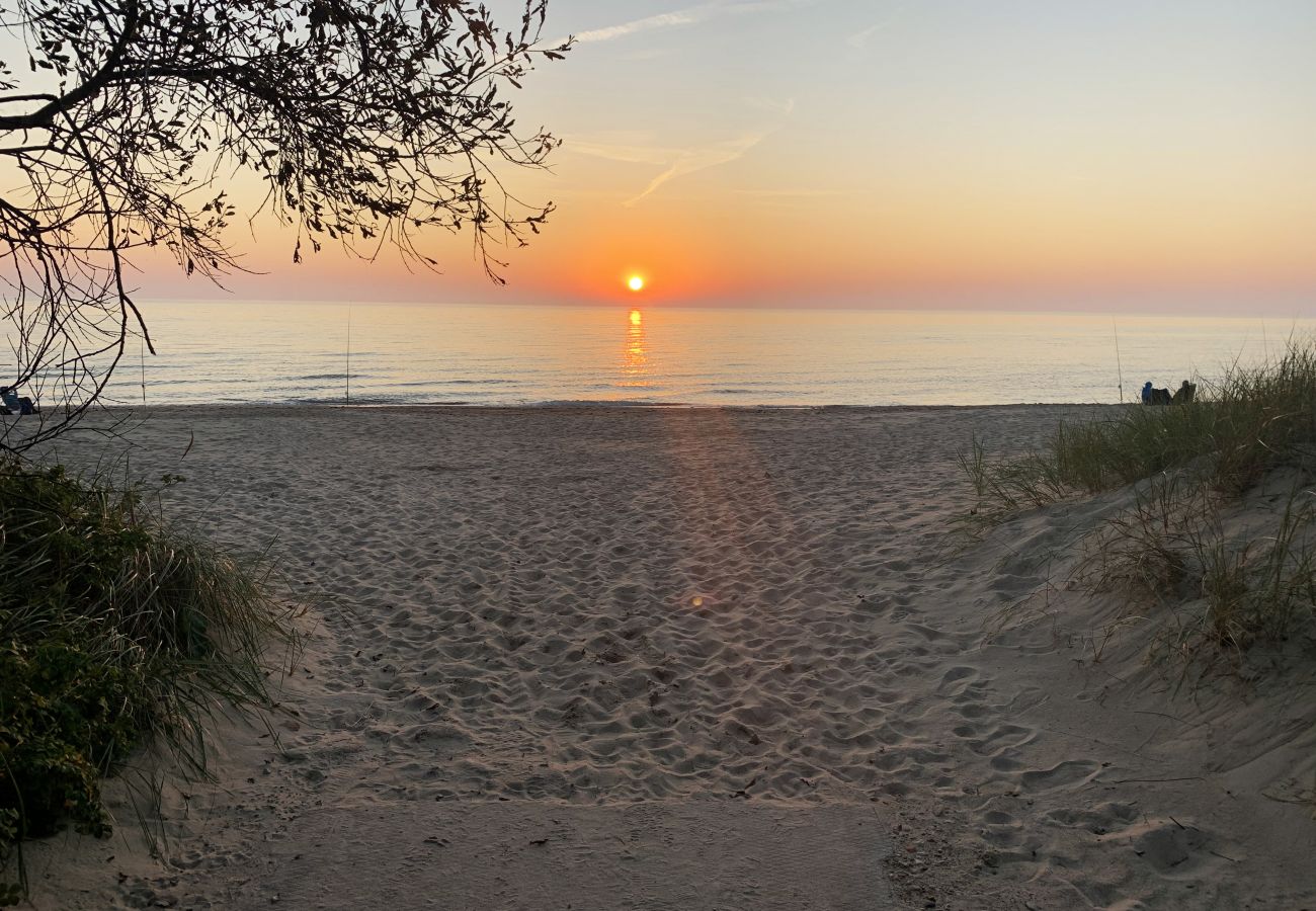 House in Ziemupe - Wonderful holiday home in Ziemupe near sandy beach| LV01001