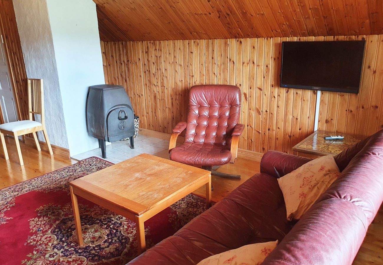 House in Fegen - Cozy holiday home in Fegen, Halland, near lake | SE02034
