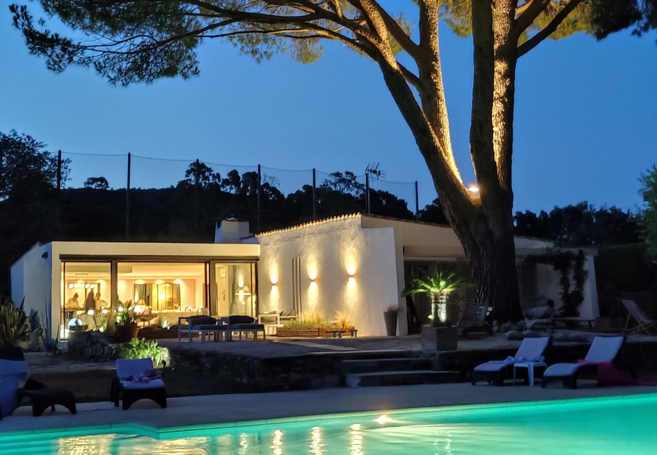 Villa in Grimaud - Villa Artemis - Etoiles du Sud