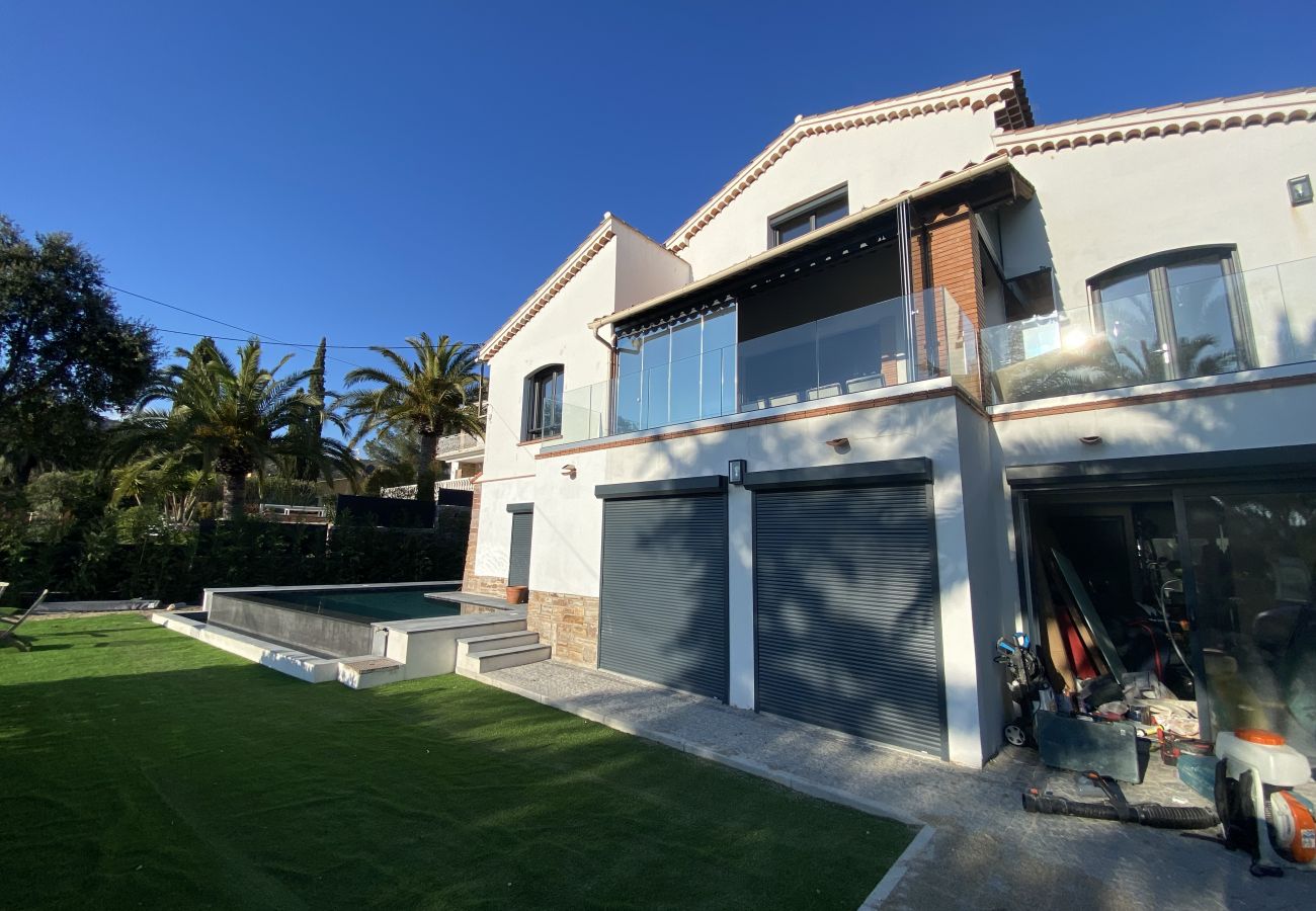 Villa in Agay - Villa the View - Etoiles du Sud