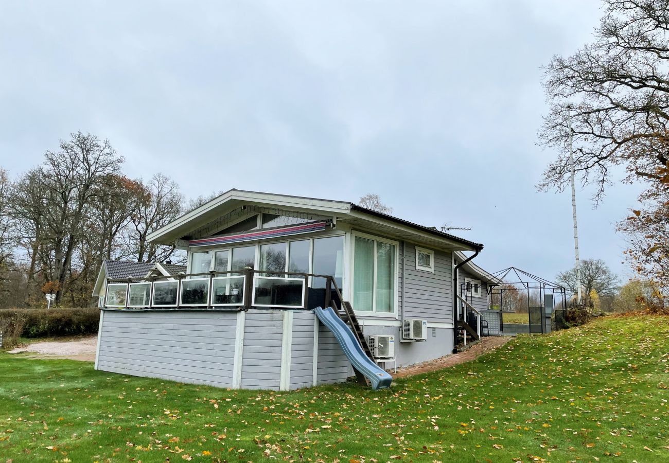 House in Lagan - Lovely holiday home with a panoramic view of lake Flåren near Lagan | SE06042