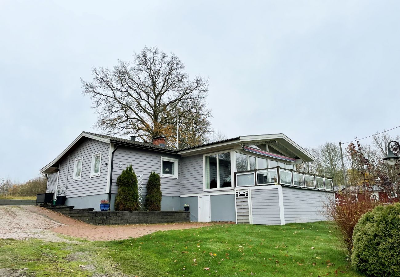 House in Lagan - Lovely holiday home with a panoramic view of lake Flåren near Lagan | SE06042