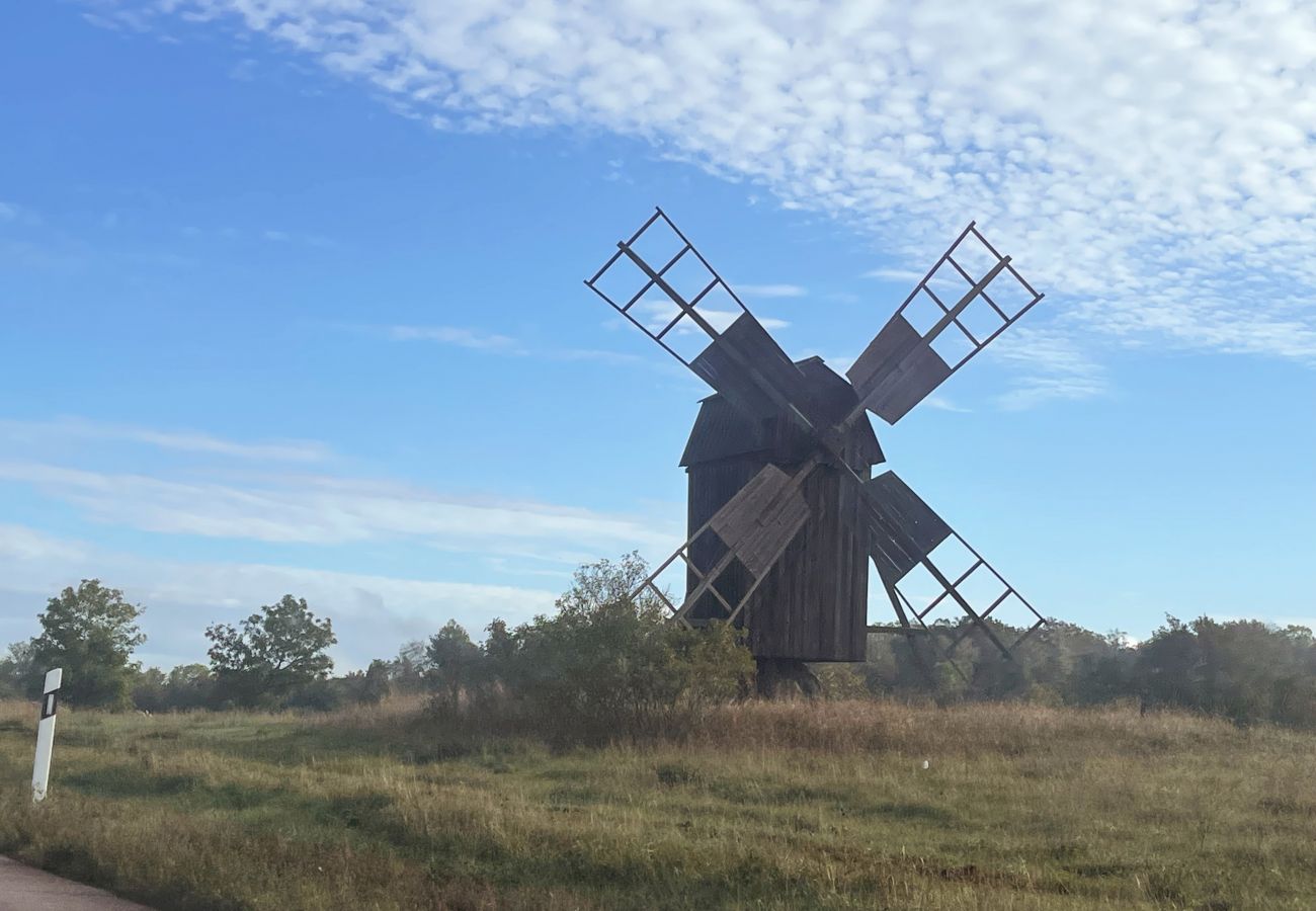 House in Färjestaden - Cozy holiday house on Öland near family-friendly beaches | SE04012