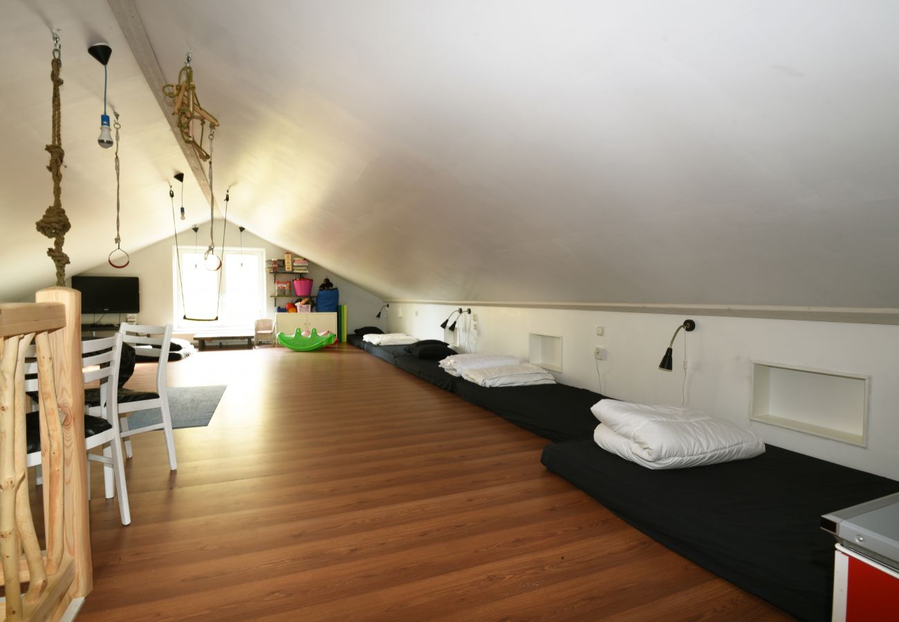 House in Sysslebäck - Large holiday house located in the middle of the slope of Branäsberget | SE18019