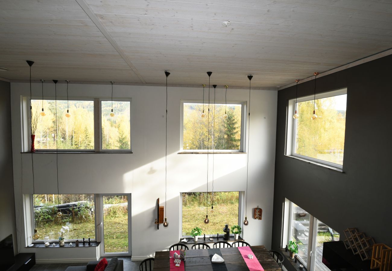 House in Sysslebäck - Large holiday house located in the middle of the slope of Branäsberget | SE18019