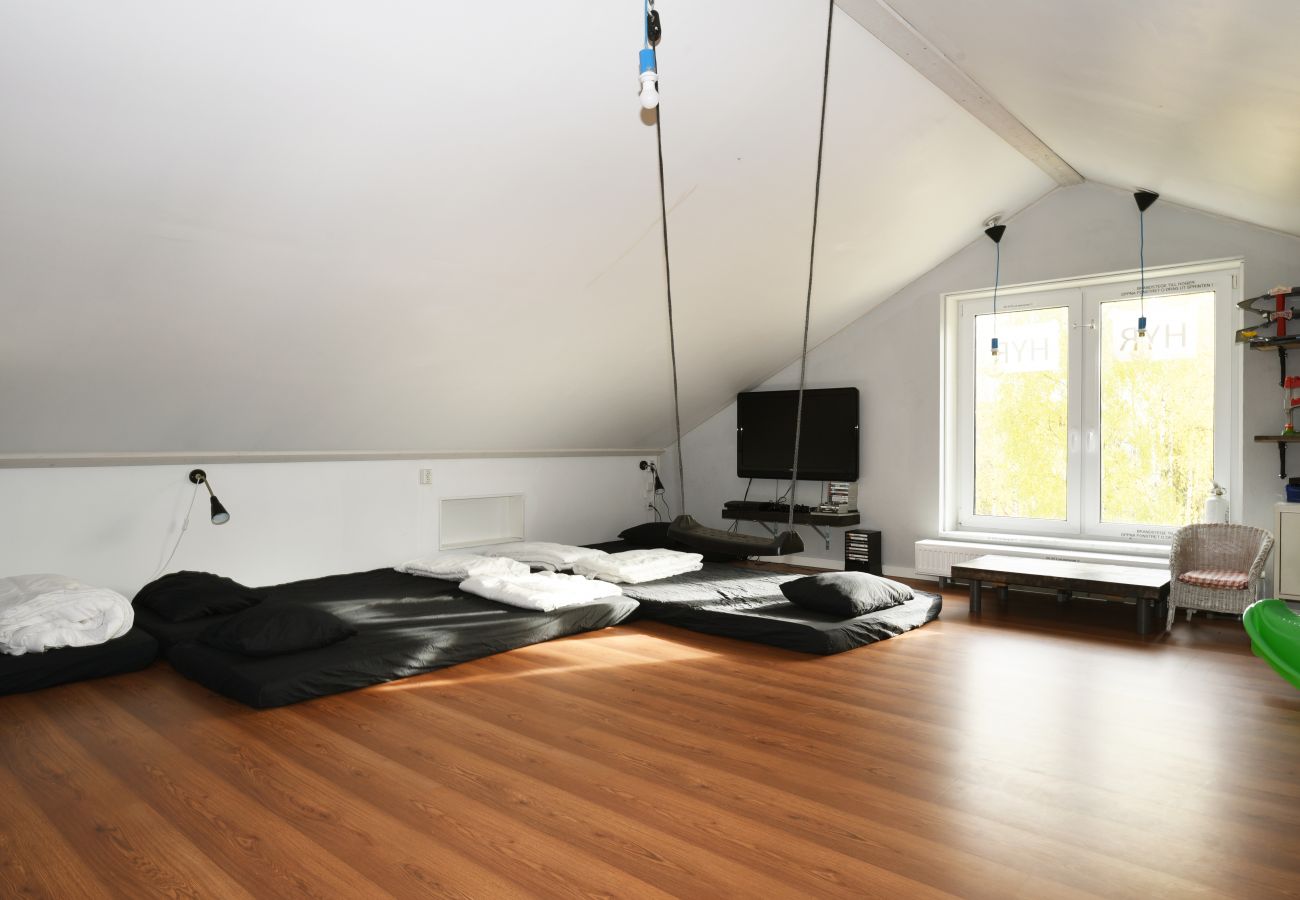 House in Sysslebäck - Large holiday house located in the middle of the slope of Branäsberget | SE18019