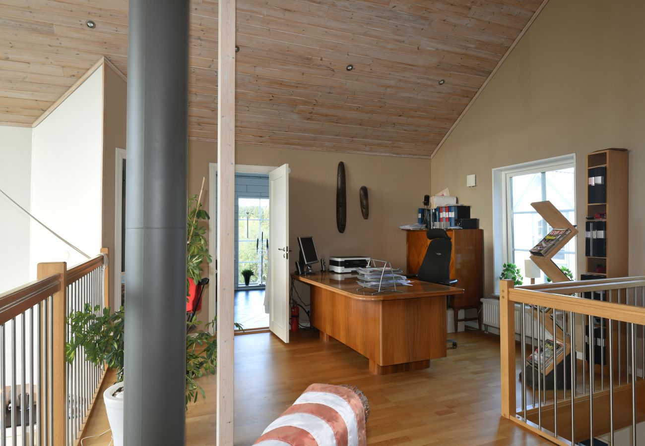 House in Kode -  Lovely spacious villa in southern Bohuslän with spa | SE09028