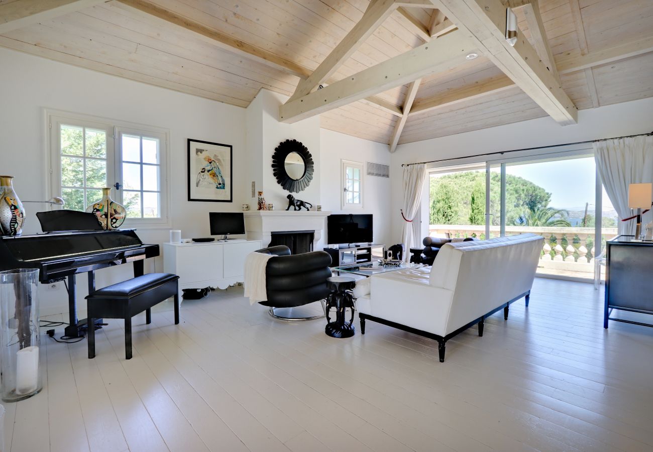 Villa in Saint-Tropez - Villa Capon - Etoiles du Sud