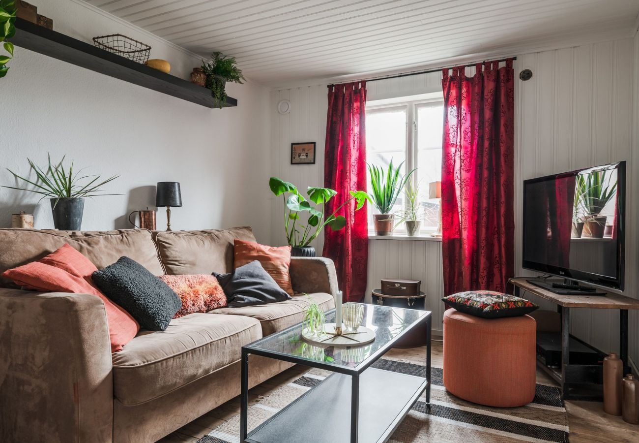 House in Hästveda -  Charming holiday home in Hästveda, Skåne | SE01033