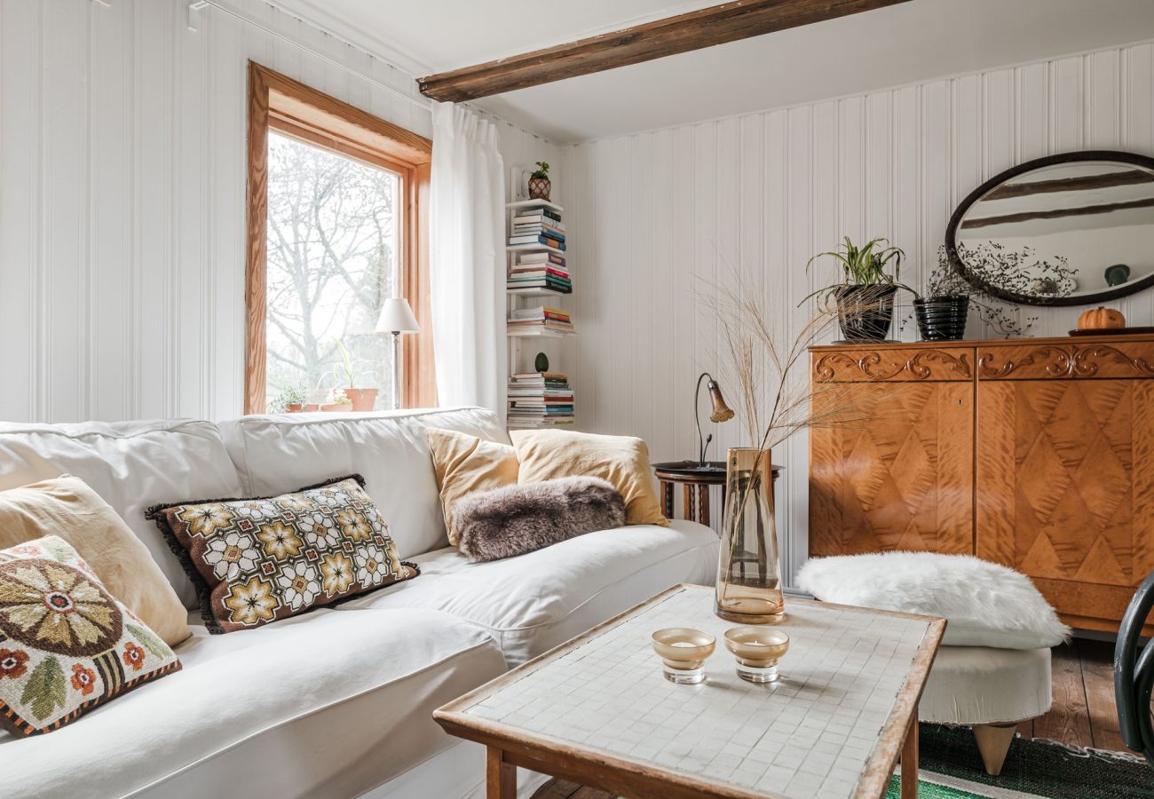House in Hästveda -  Charming holiday home in Hästveda, Skåne | SE01033