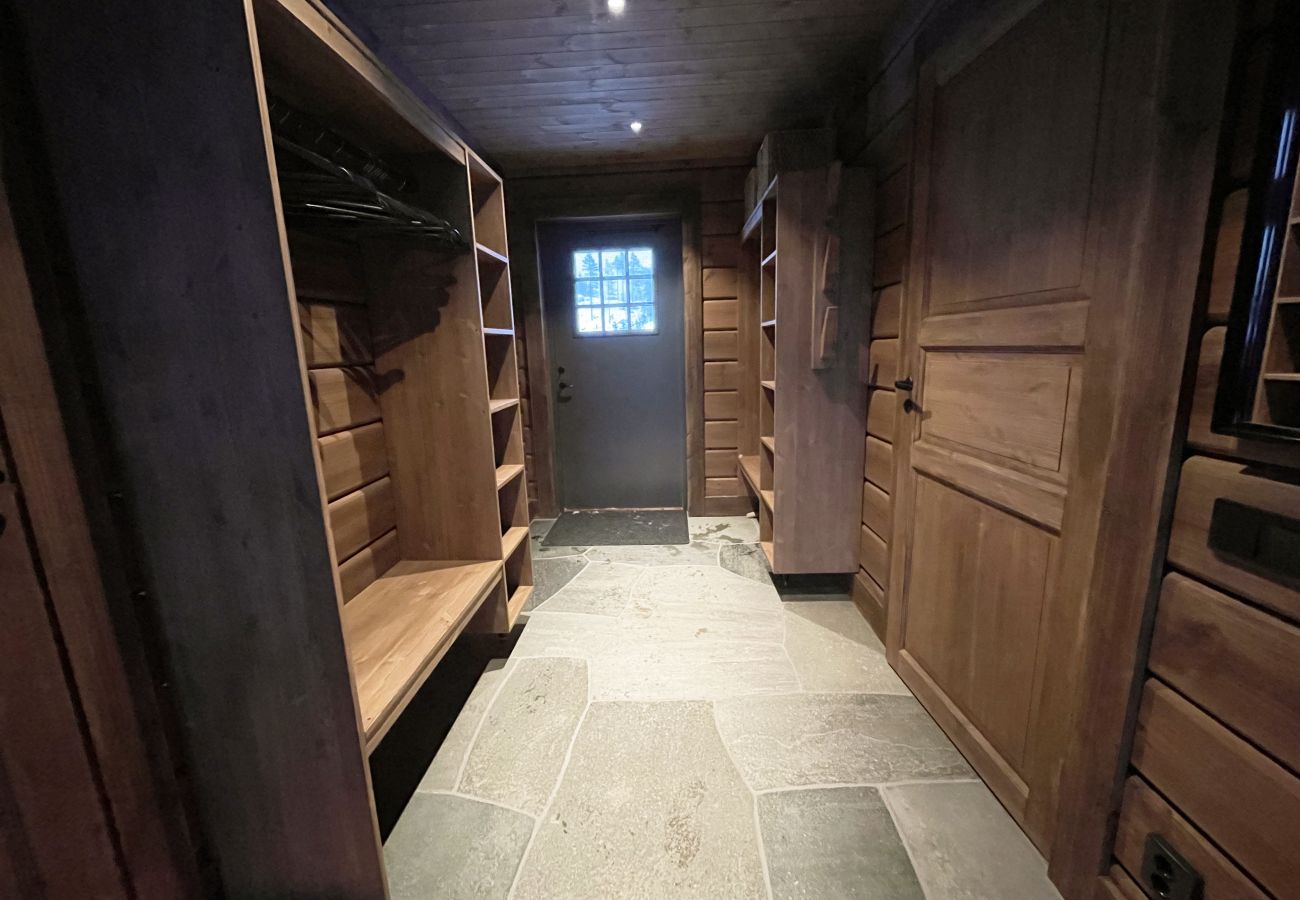 House in Idre - Newly built modern cottage near skiing and golf in Idre, Dalarna | SE19016