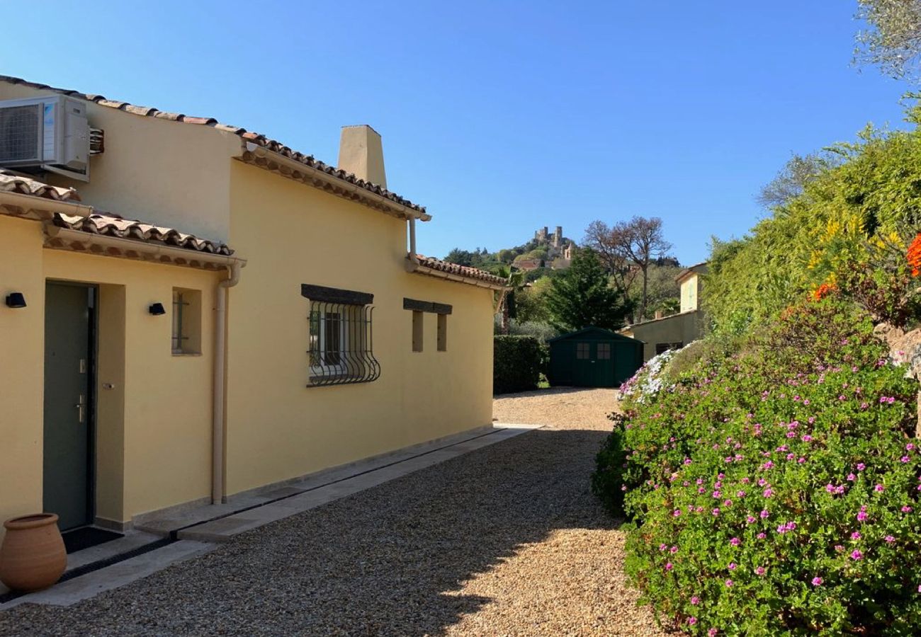 Villa in Grimaud - Villa Jaune - Etoiles du Sud