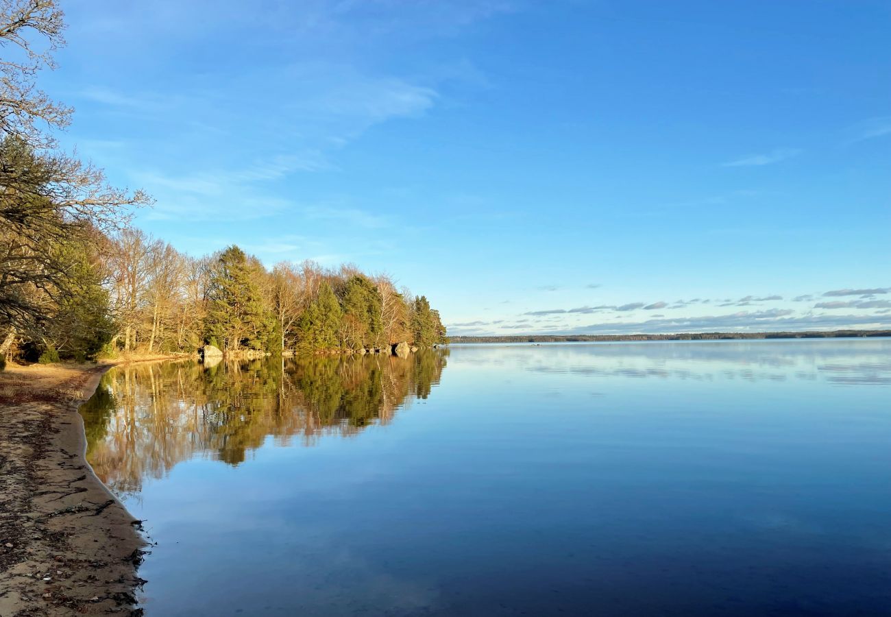 House in Urshult - Fantastic holiday home with own lake plot at Mien | SE06045