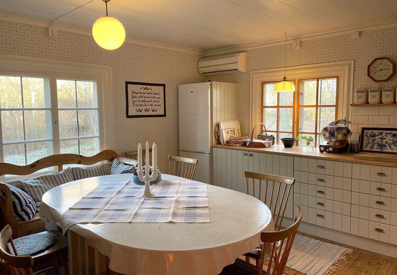 House in Urshult - Fantastic holiday home with own lake plot at Mien | SE06045