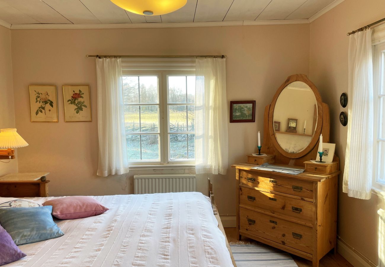 House in Urshult - Fantastic holiday home with own lake plot at Mien | SE06045