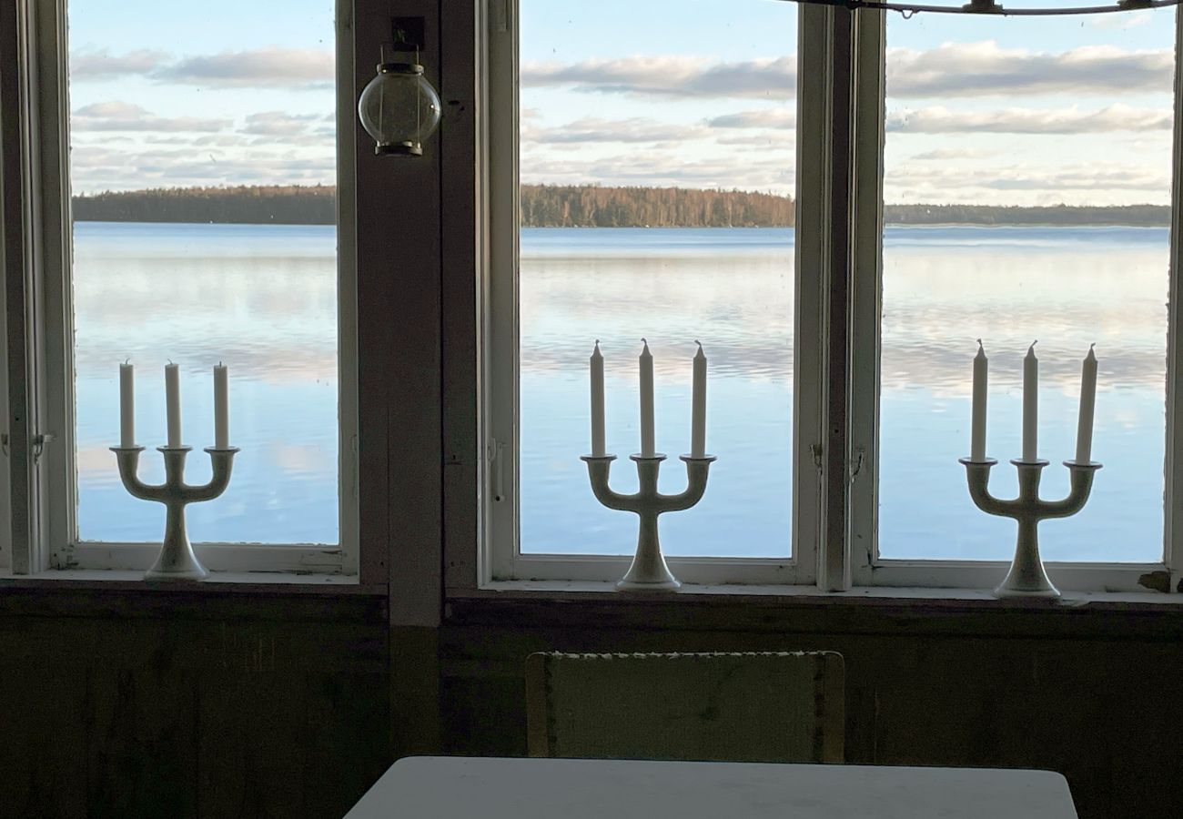 House in Urshult - Fantastic holiday home with own lake plot at Mien | SE06045
