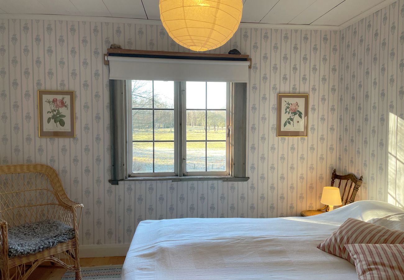 House in Urshult - Fantastic holiday home with own lake plot at Mien | SE06045