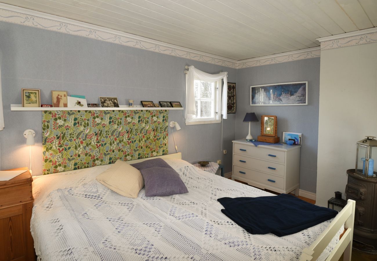 House in Färjestaden -  Cozy holiday home in the heart of Öland | SE04013