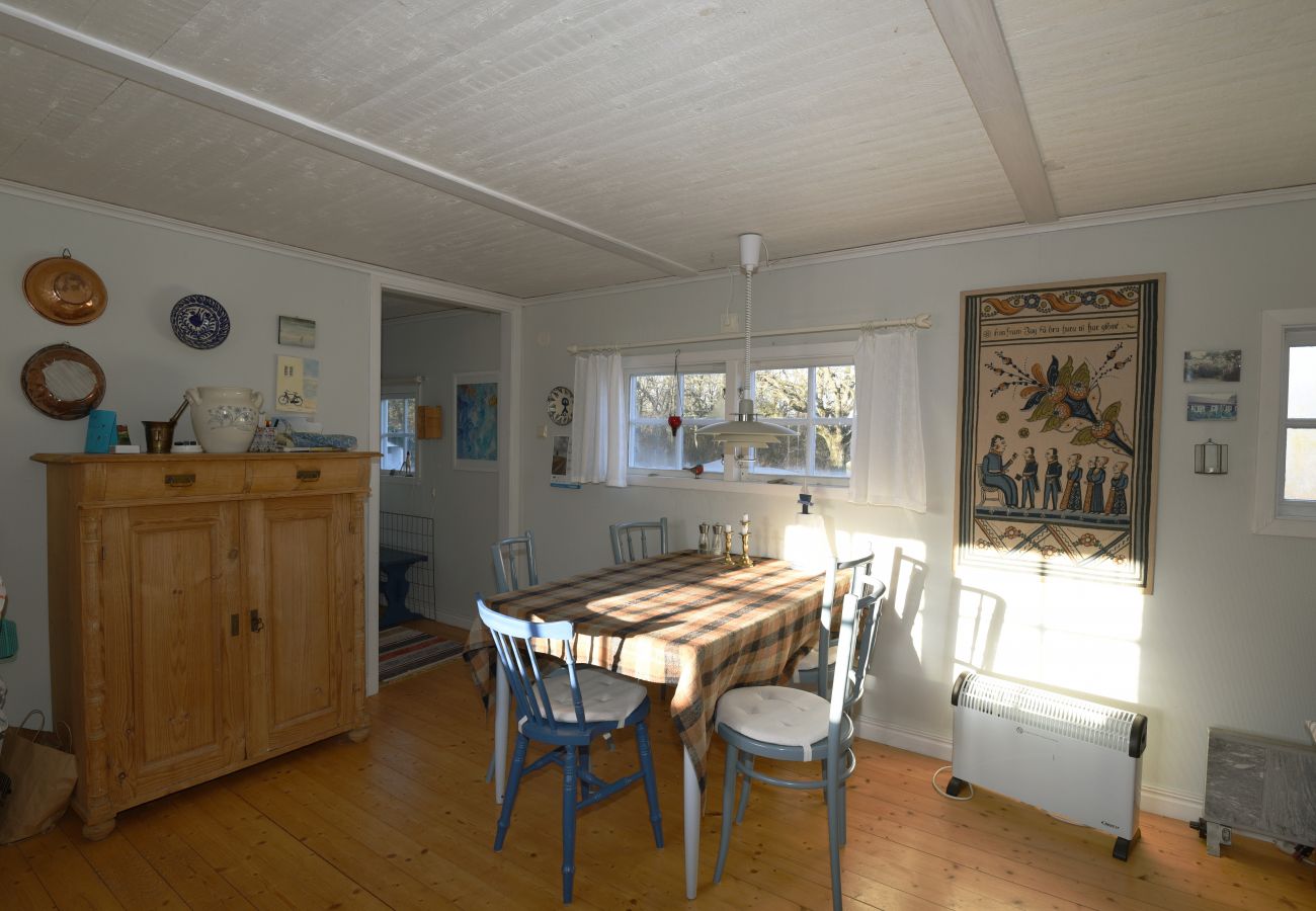 House in Färjestaden -  Cozy holiday home in the heart of Öland | SE04013