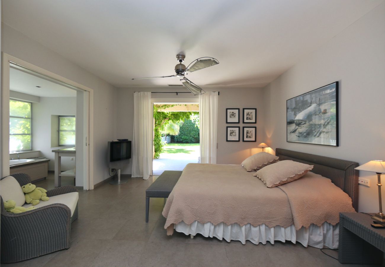 Villa in Saint-Tropez - Villa Romana - Etoiles du Sud