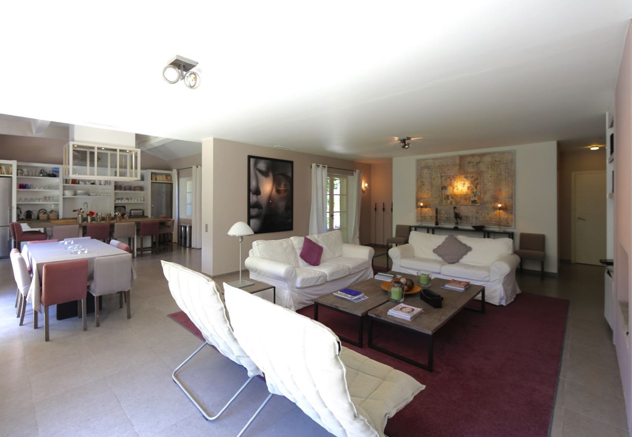 Villa in Saint-Tropez - Villa Romana - Etoiles du Sud