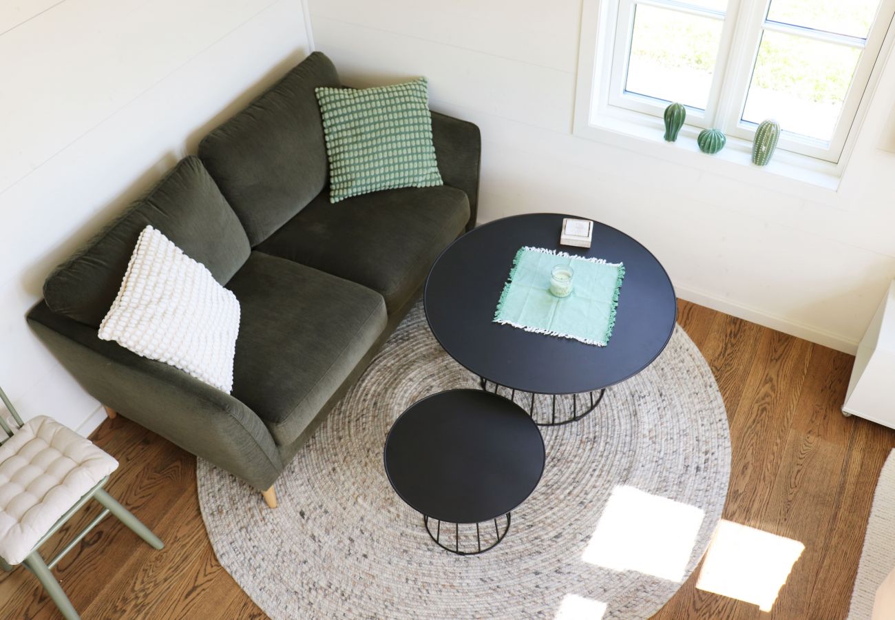 House in Drottningholm - Charming holiday home on Lovön, Ekerö | SE13006