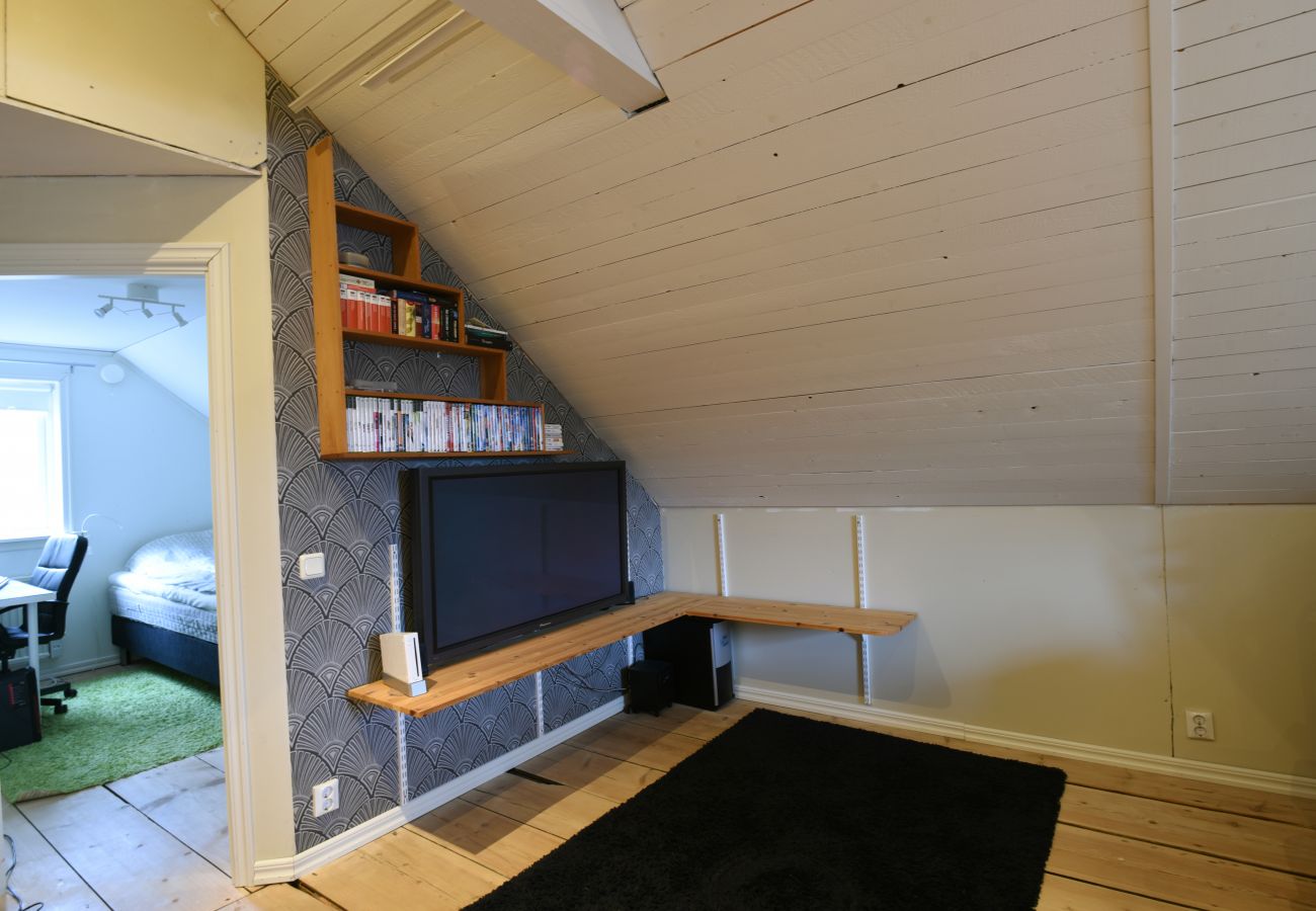 House in Torslanda - Lovely holiday home in Gothenburg near the sea | SE09033