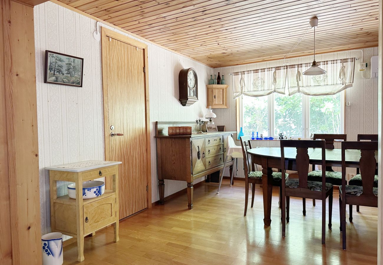 House in Mellerud - Cottage on the Dalboslätten near Lake Vänern |SE17011