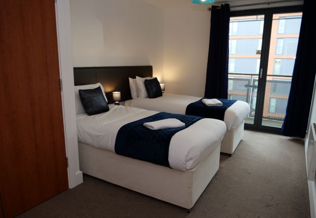 Apartment in Birmingham - ★ Arcadian Centre - Deluxe 2 Bed - Balcony 