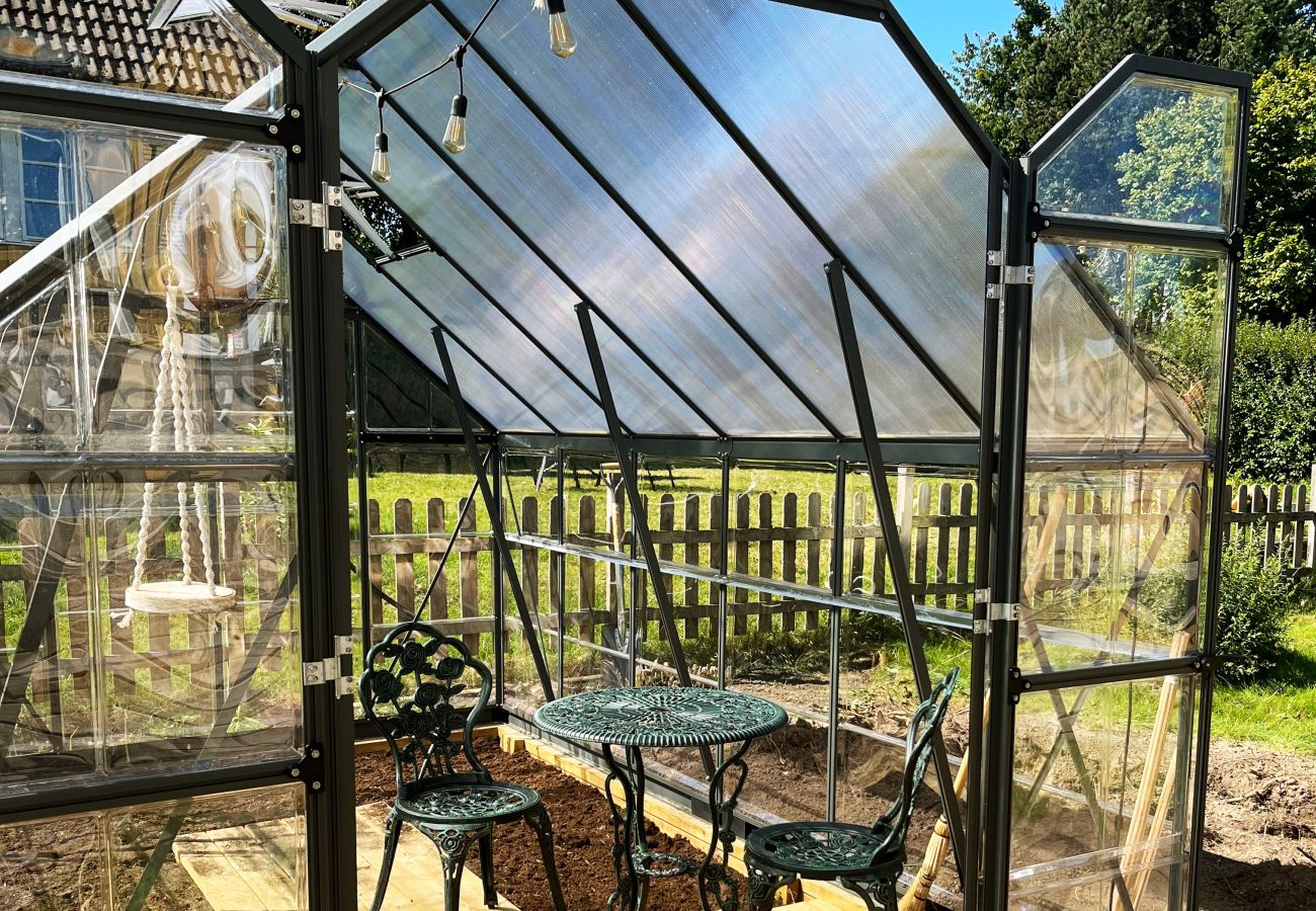 House in Gnesta - Large, beautiful house in Laxne/Gnesta near lake and nature | SE13026