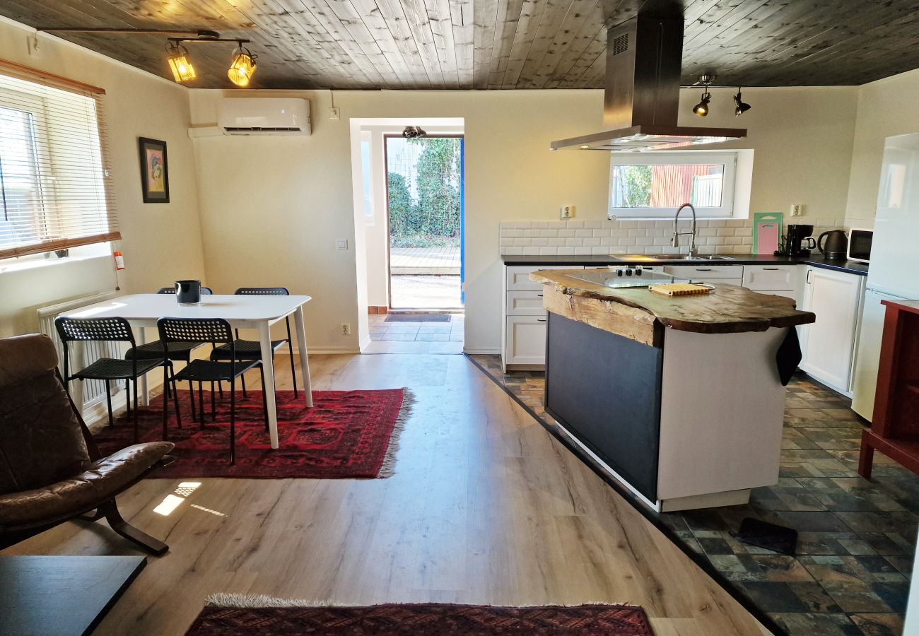 House in Löddeköpinge - Cozy cottage with a good location in Hofterup | SE01047