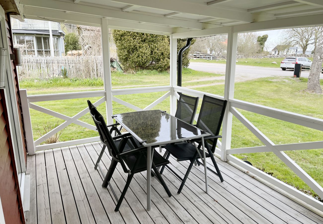 House in Bergkvara - Nice holiday home in Skäppevik with sea view | SE05037