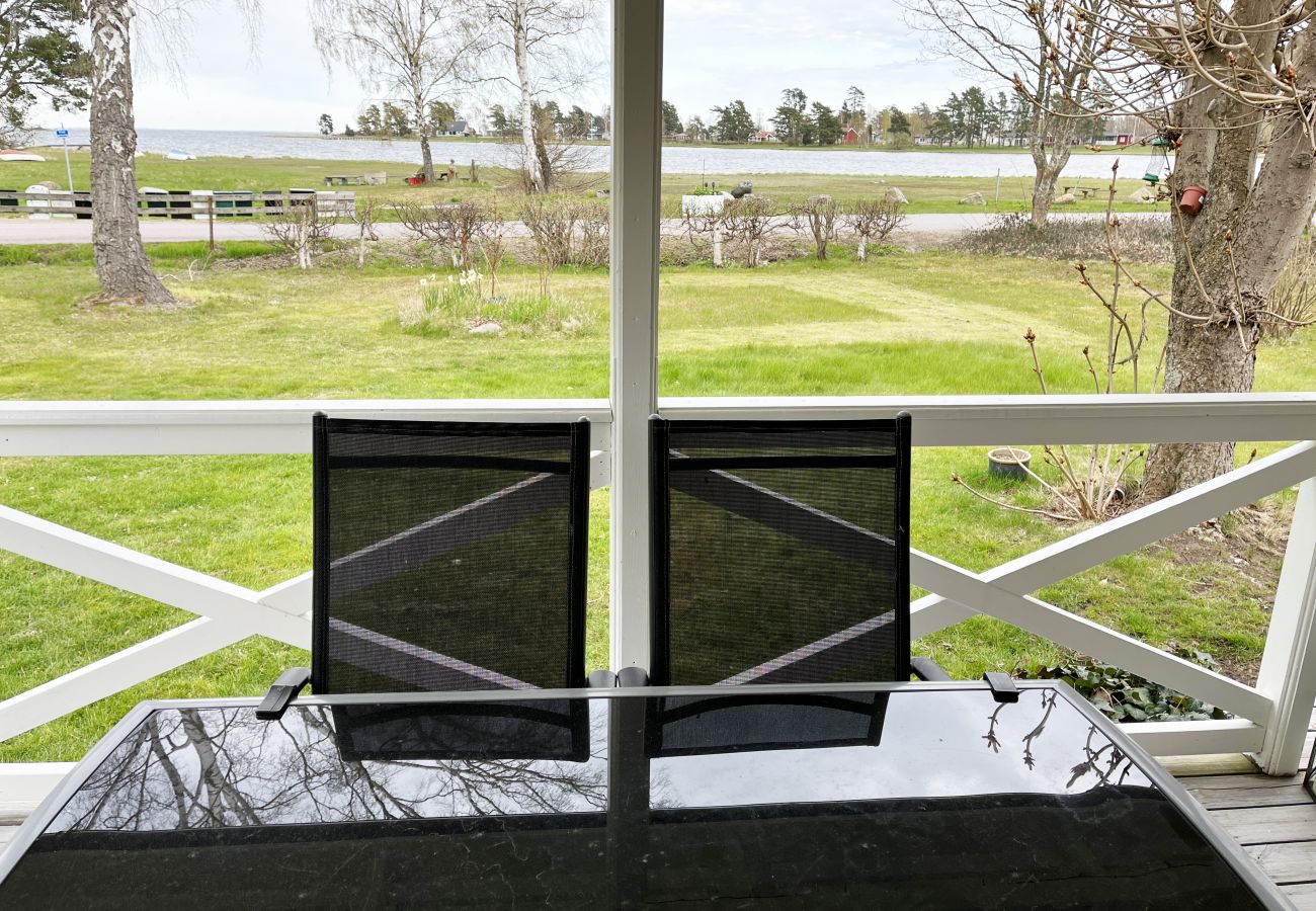 House in Bergkvara - Nice holiday home in Skäppevik with sea view | SE05037