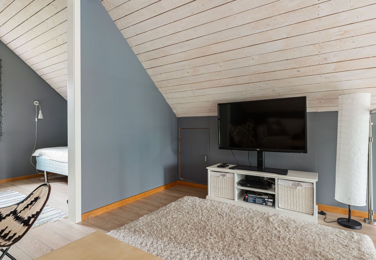 House in Axmar - Holiday home in Axmar, Gävle with 10 beds | SE20004