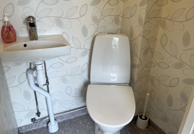 House in Gullringen - Cozy red cottage in the countryside outside Vimmerby I SE05038 House in Gullringen - Cozy red cottage in the countryside outside Vimmerby I SE05038