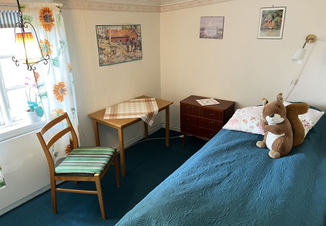 House in Gullringen - Cozy red cottage in the countryside outside Vimmerby I SE05038 House in Gullringen - Cozy red cottage in the countryside outside Vimmerby I SE05038