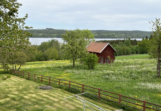 House in Gullringen - Cozy red cottage in the countryside outside Vimmerby I SE05038 House in Gullringen - Cozy red cottage in the countryside outside Vimmerby I SE05038