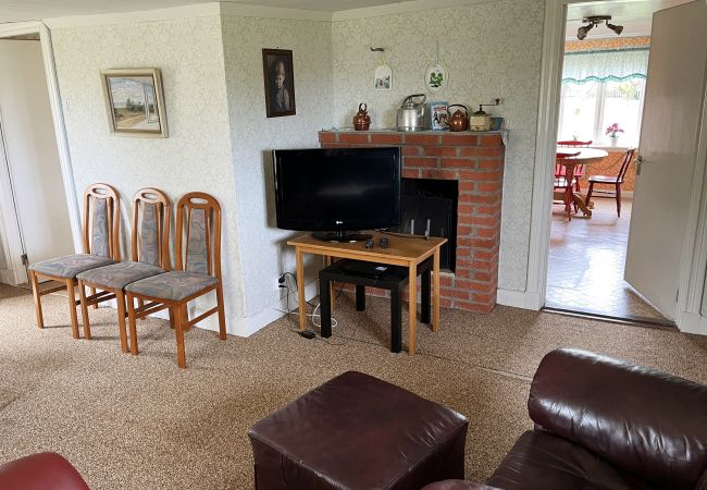 House in Gullringen - Cozy red cottage in the countryside outside Vimmerby I SE05038 House in Gullringen - Cozy red cottage in the countryside outside Vimmerby I SE05038