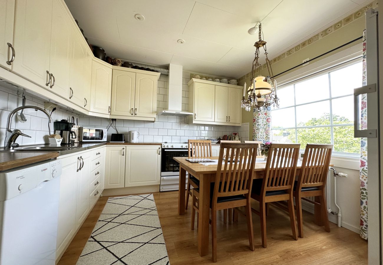 Apartment in Bohus - Cozy holiday apartment in Bohus near Gothenburg | SE09039