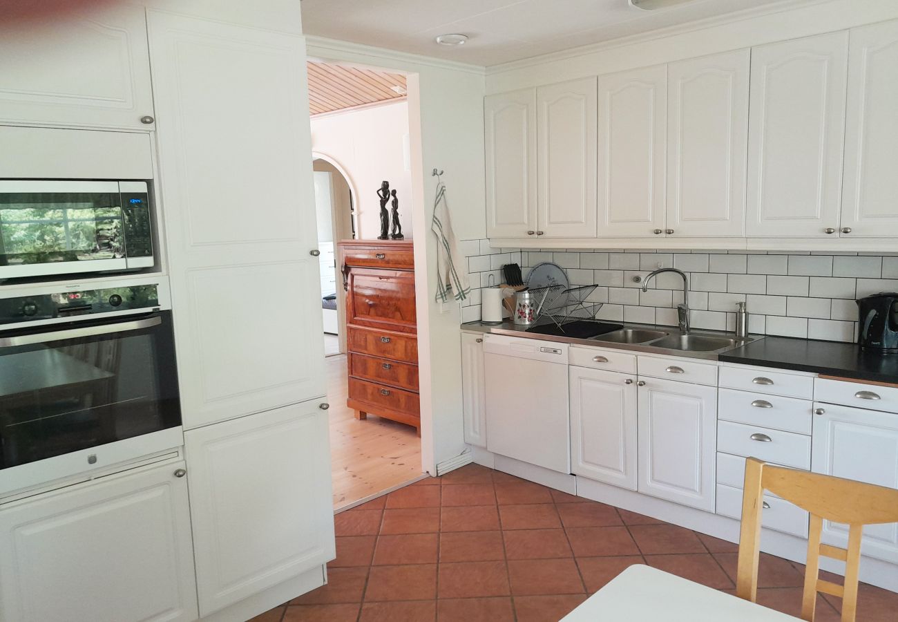 House in Floda - Modern Holiday Home With Panoramic Views of Beautiful Landscapes | SE08066