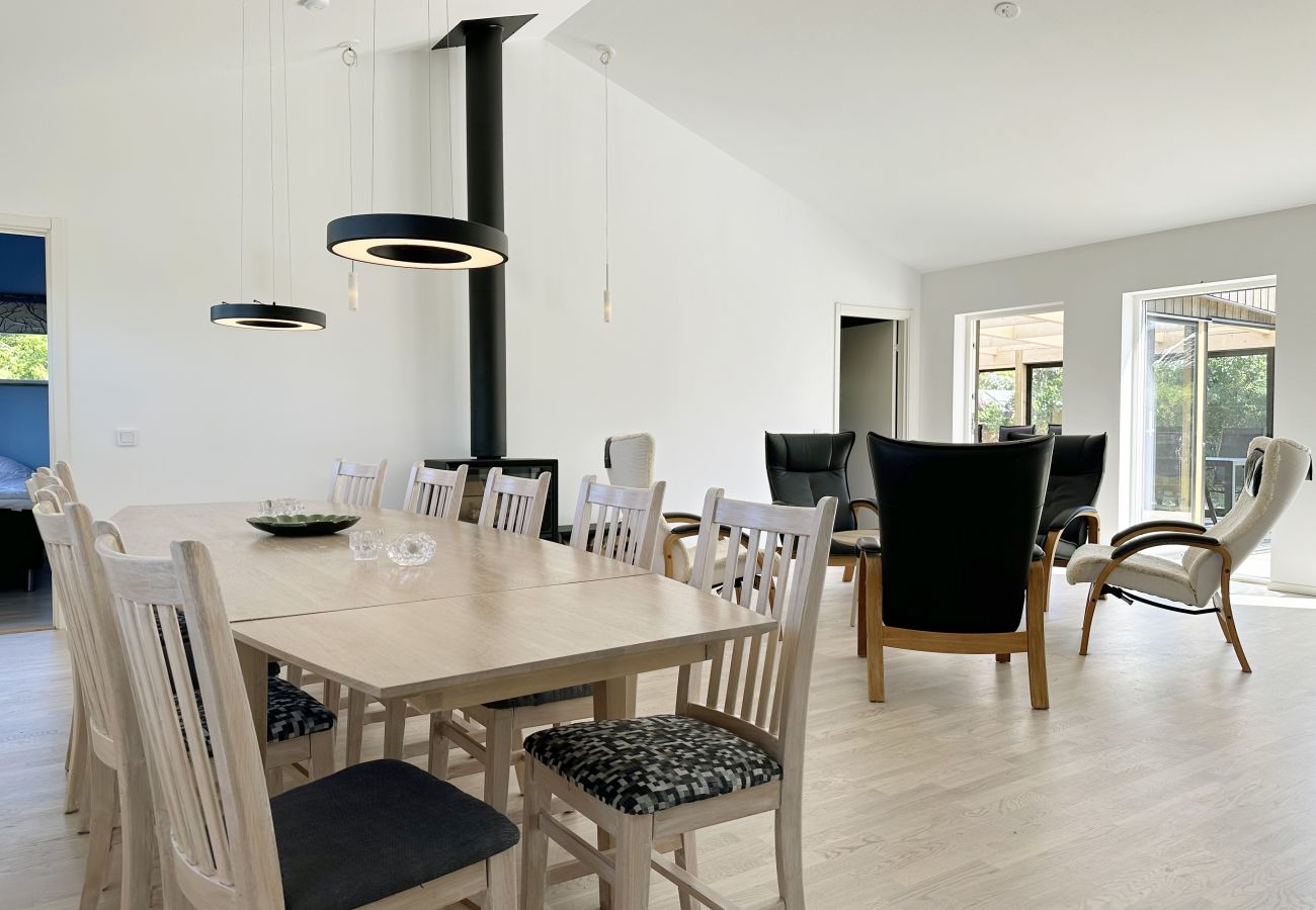 House in Borgholm - Very nice cottage near Borgholm | SE04015