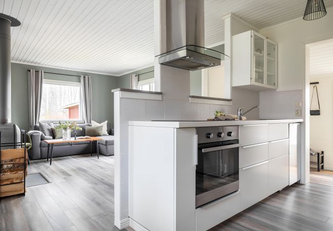 House in Ljungbyholm - Renovated cottage with SPA located 200 m from the sea | SE05039 House in Ljungbyholm - Renovated cottage with SPA located 200 m from the sea | SE05039